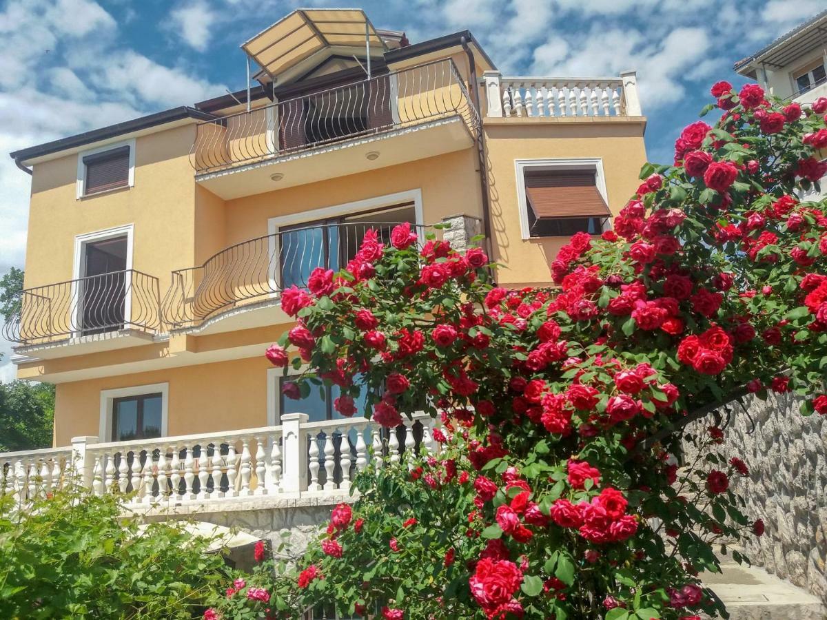 Apartment Anai Риека Экстерьер фото