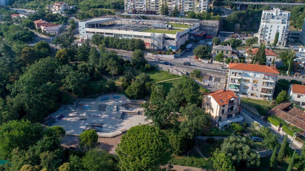 Apartment Anai Риека Экстерьер фото