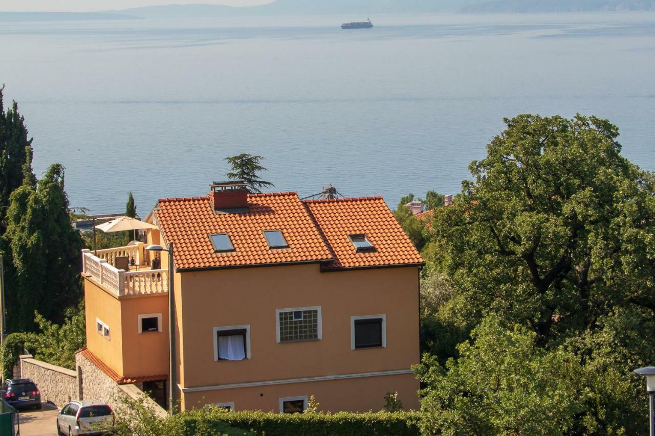 Apartment Anai Риека Экстерьер фото