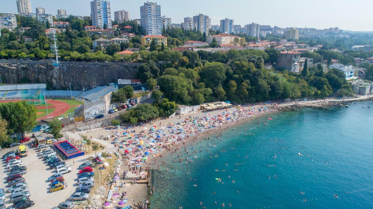 Apartment Anai Риека Экстерьер фото